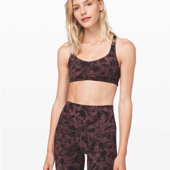 Lululemon Women’s Free To Be Wild Sports Bra Purple Floral Size 6 - Picture 2 of 5